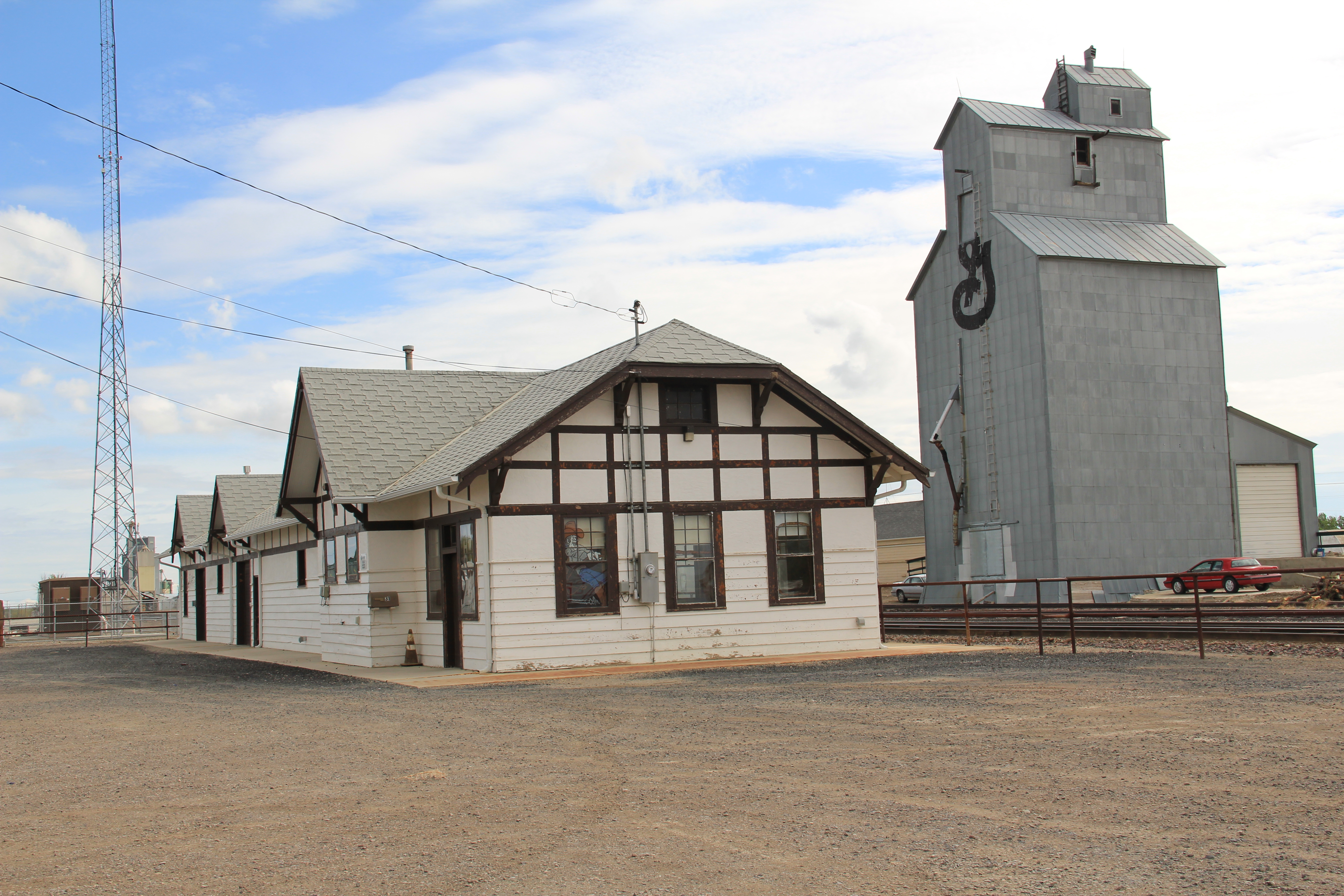 Conrad’s railroad corridor相关建筑修复等丨美国蒙大拿-7