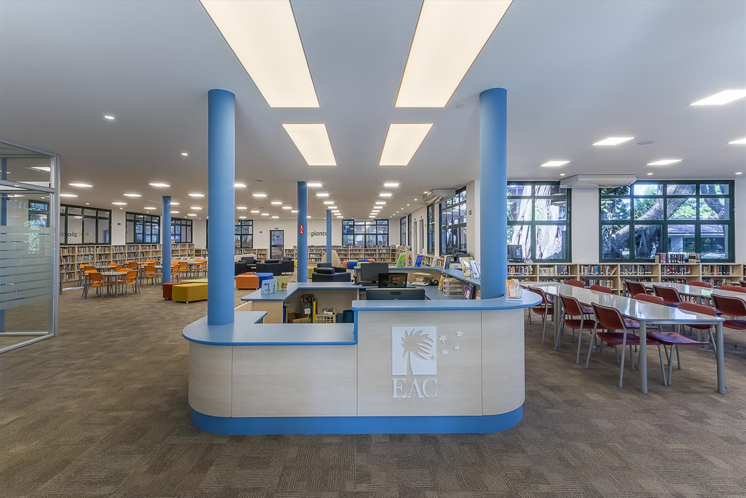 巴西 Campinas 美国学校图书馆 共享学习空间设计-1
