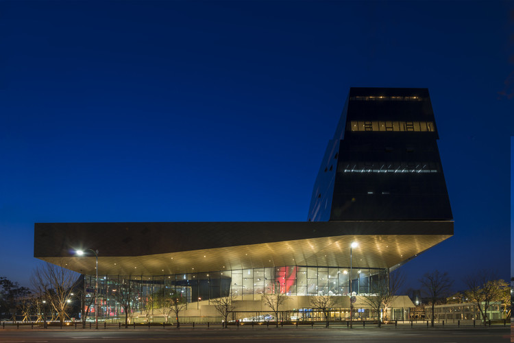 现代高阳汽车工作室 迪鲁甘·迈斯尔联合建筑师事务所-31