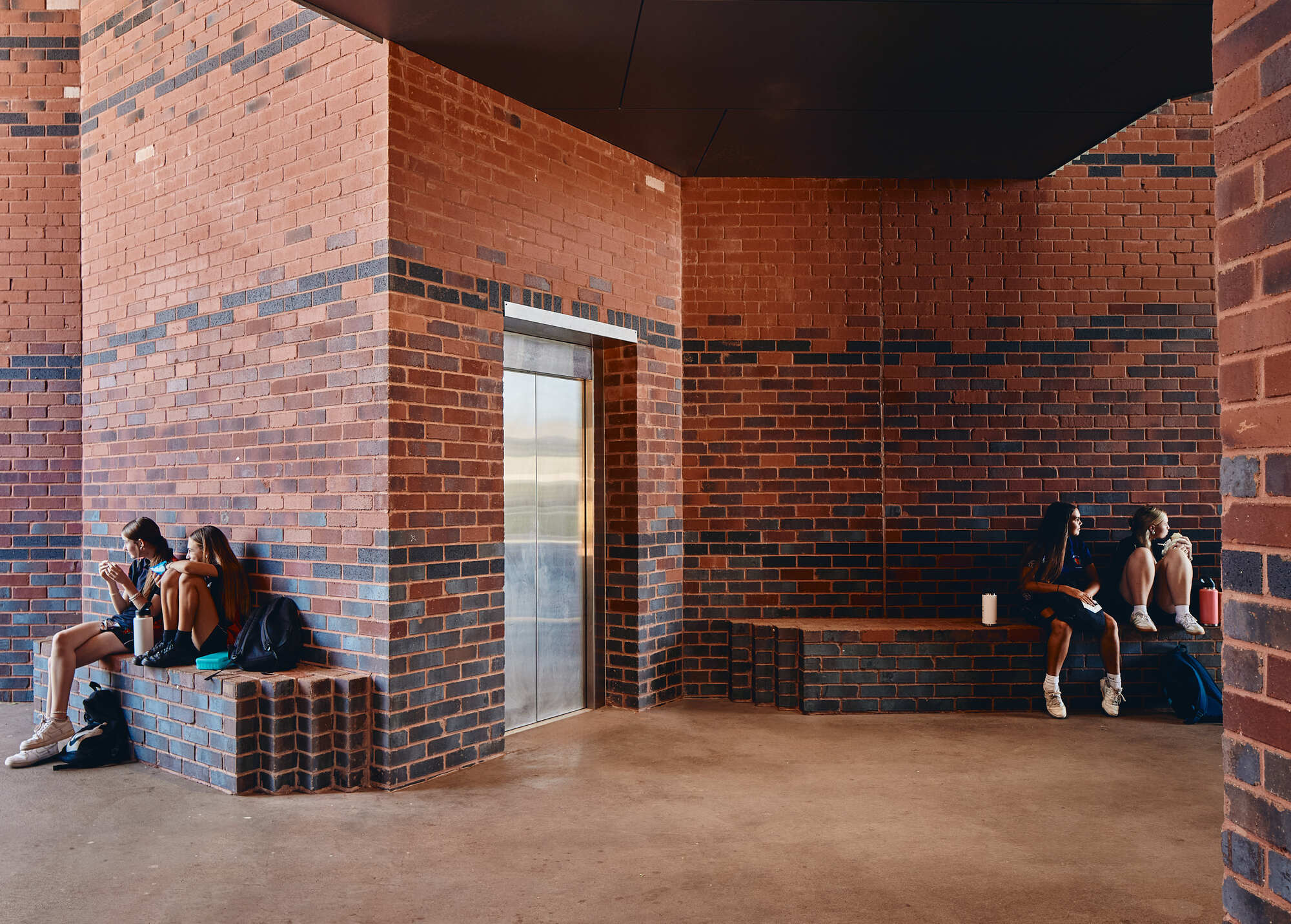 Karratha Senior High School Technical Learning Facilities / iredale pedersen hook architects-28