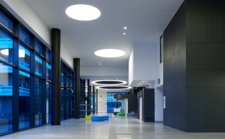 意大利Bruneck医院  Ralf Dejaco-5