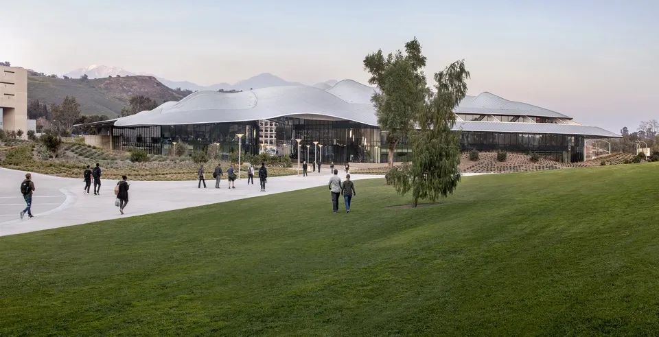 加州州立理工大学波莫纳分校绿色学生服务大楼-6