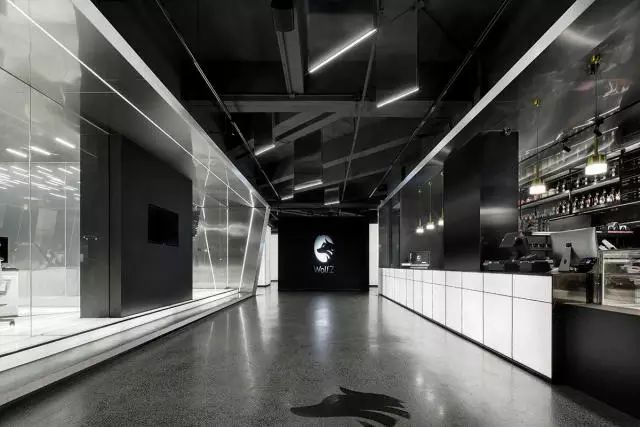 周杰伦在深圳开了一家“黑网吧”，占地千平，非常奢华！-10