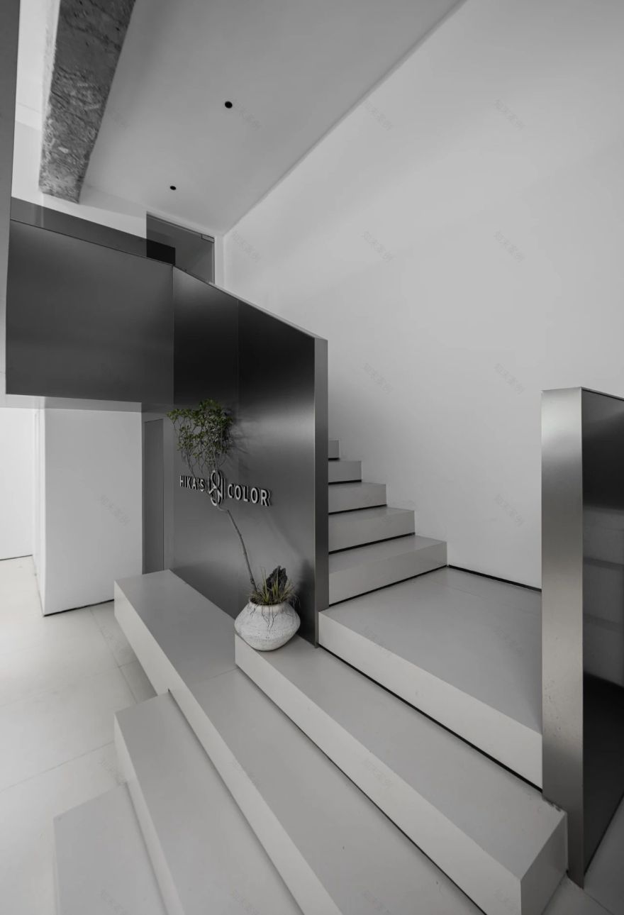 尚辉 SHINEWAY 美业空间设计丨中国泉州丨本言·言美美业-49