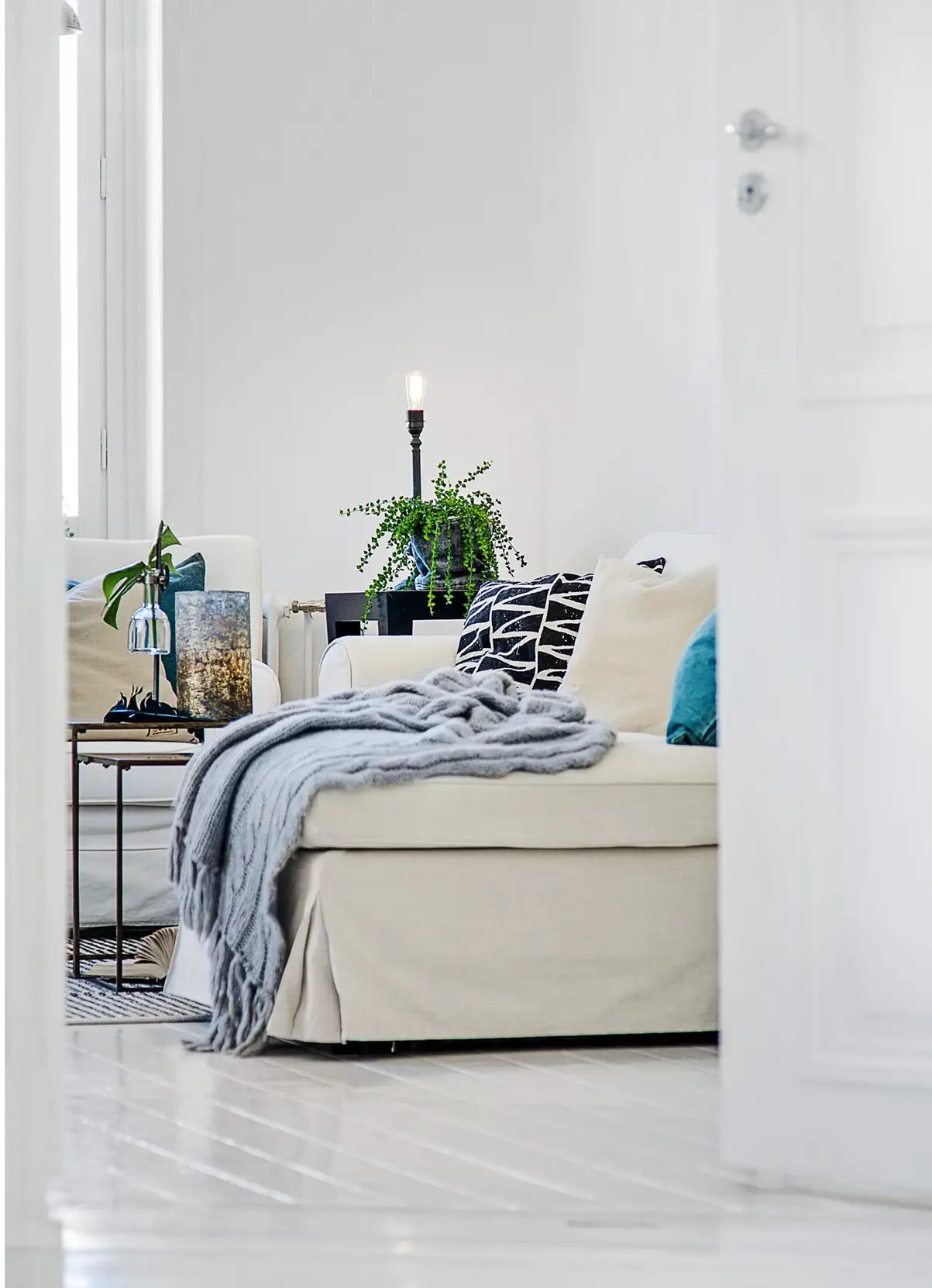 古典之韵 | 1903 年的铁艺阳台公寓-8