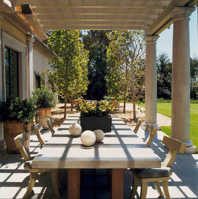 Palladian Villa in Malibu | Ferguson & Shamamian-10