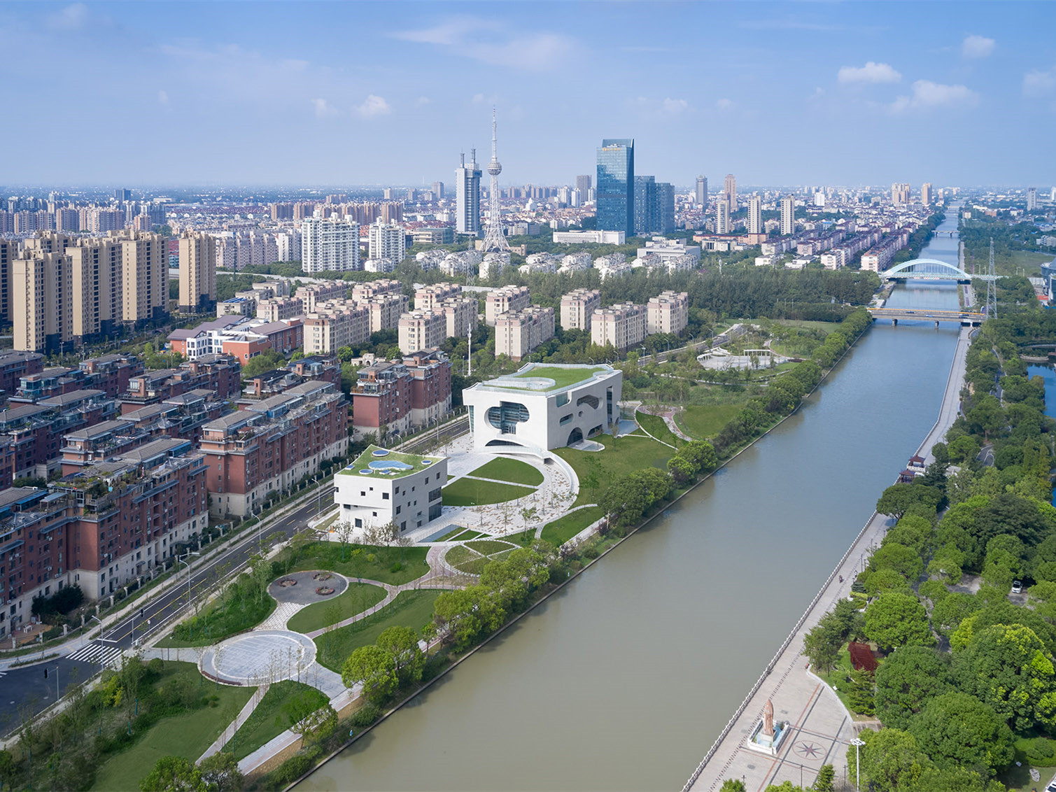 上海中粮南桥半岛文体中心与医疗服务站丨中国上海丨Steven Holl Architects-3