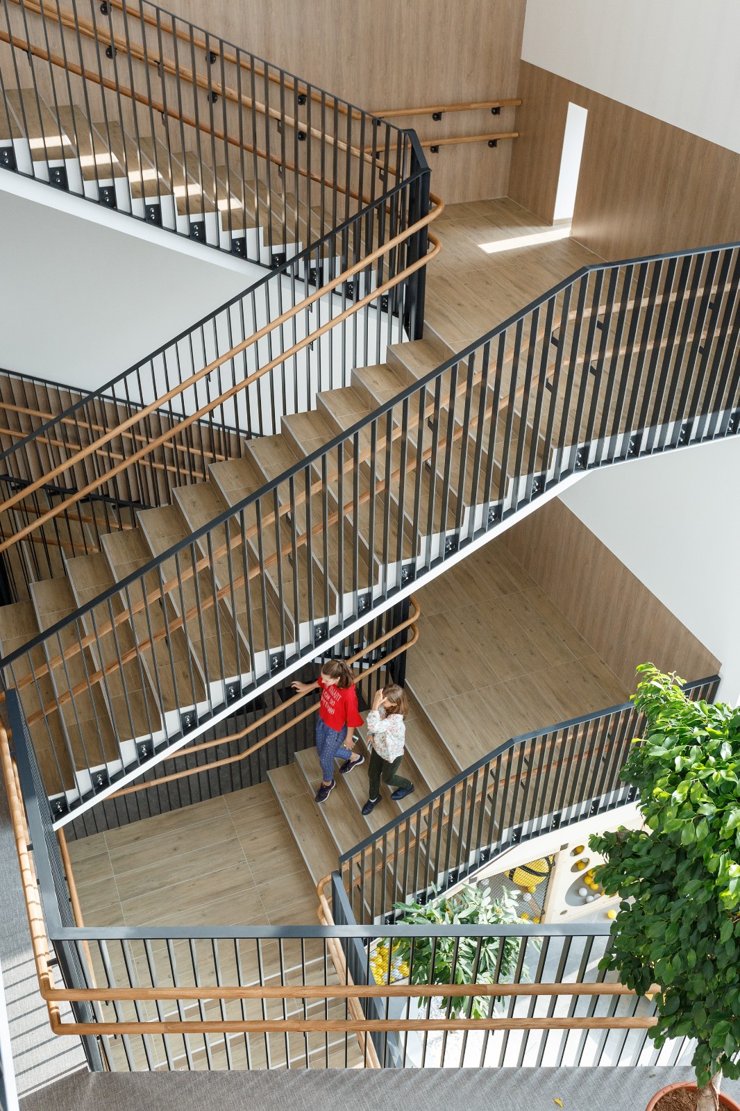 乌克兰基辅 A+ 学院 SVOYA studio-37