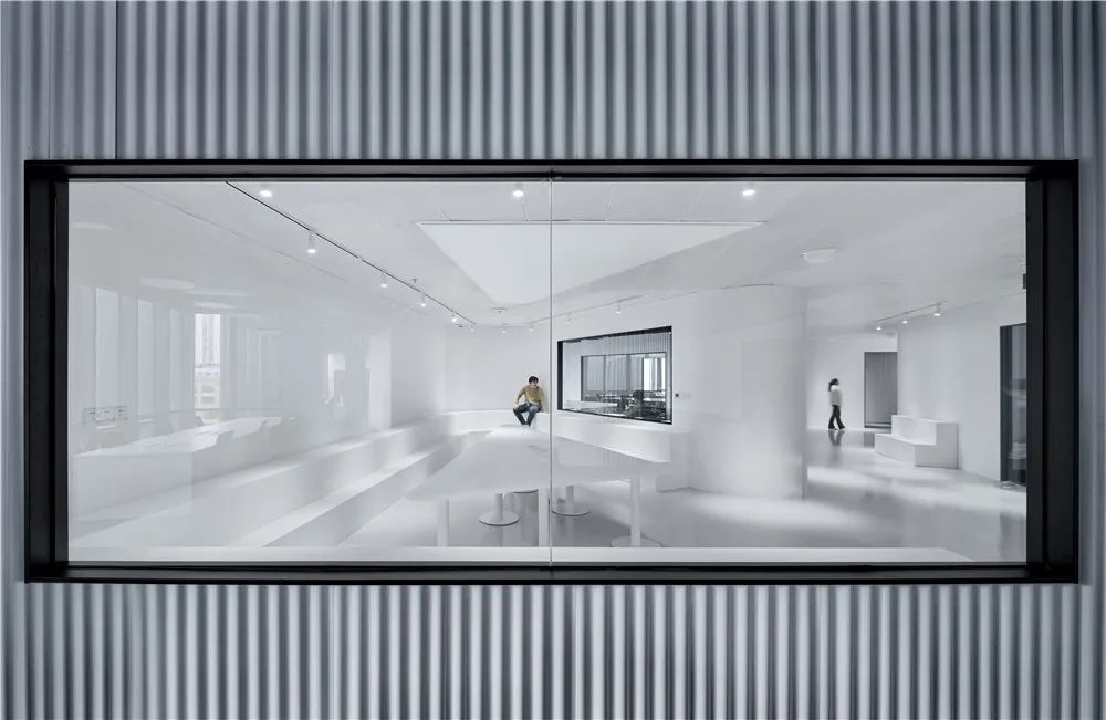 重庆消费品研究院办公室丨中国重庆丨杭州植田建筑室内设计工作室-42