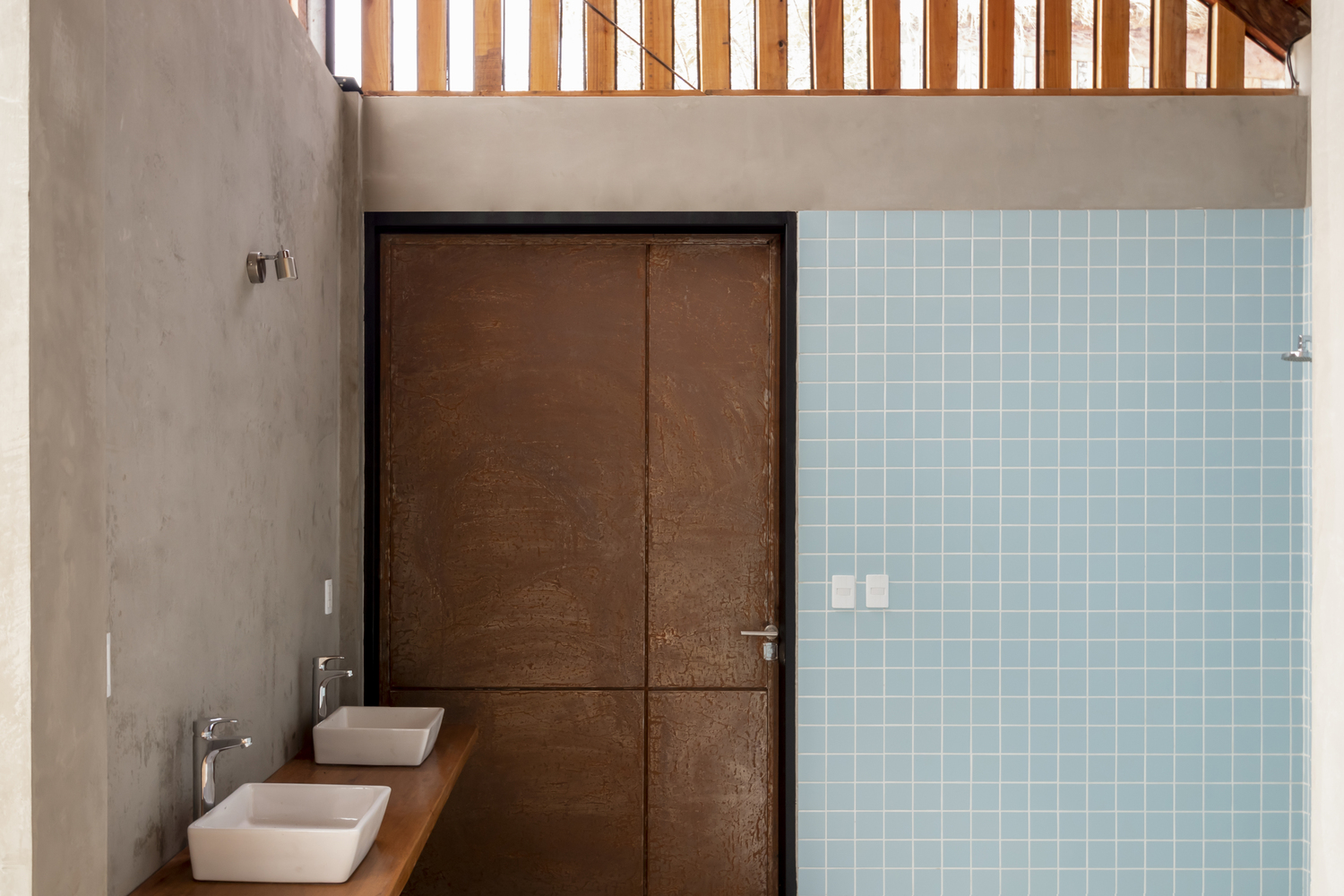 树荫下的低成本环保住宅-21