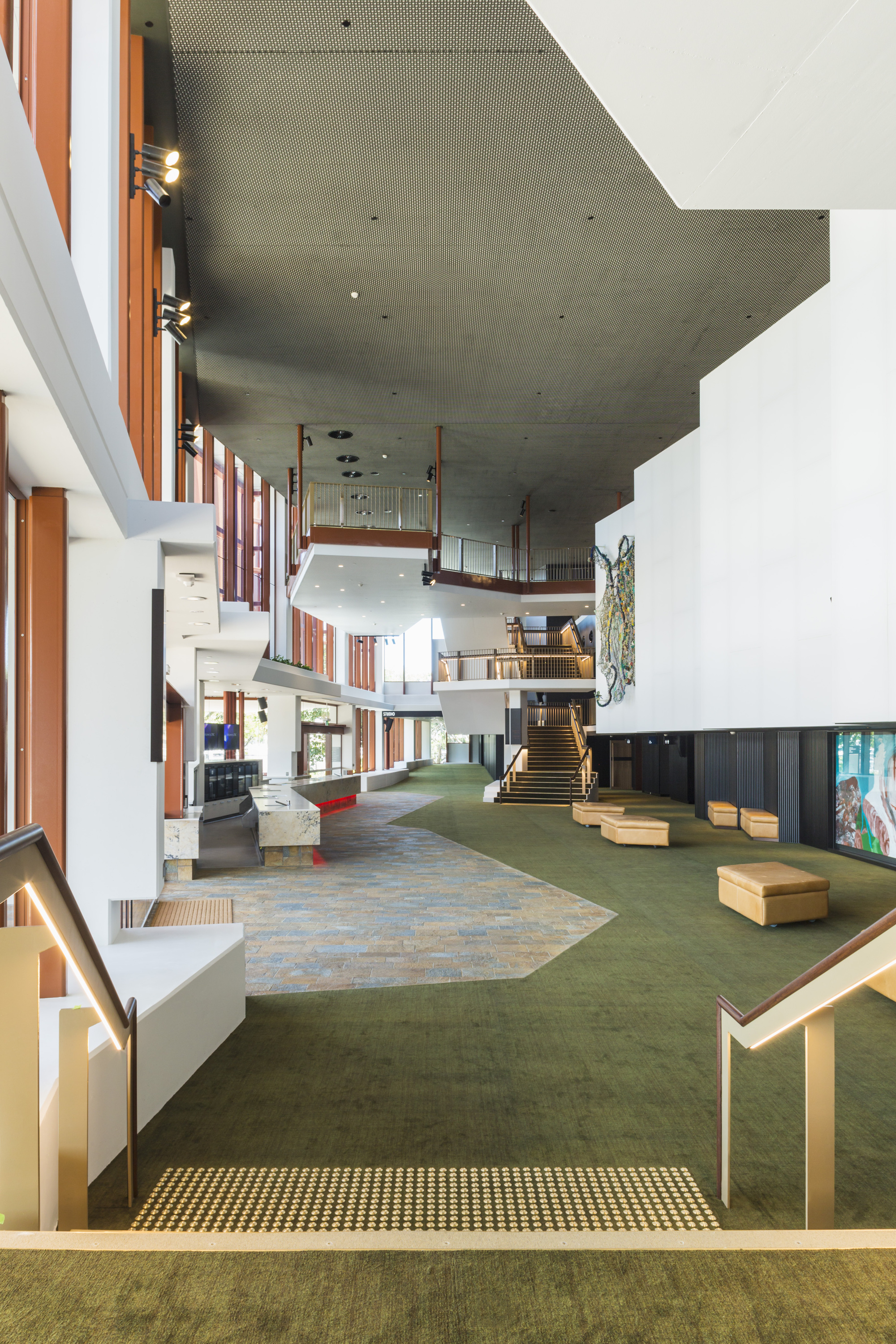 Cairns Performing Arts Centre / Cox Architecture + CA Architects-12