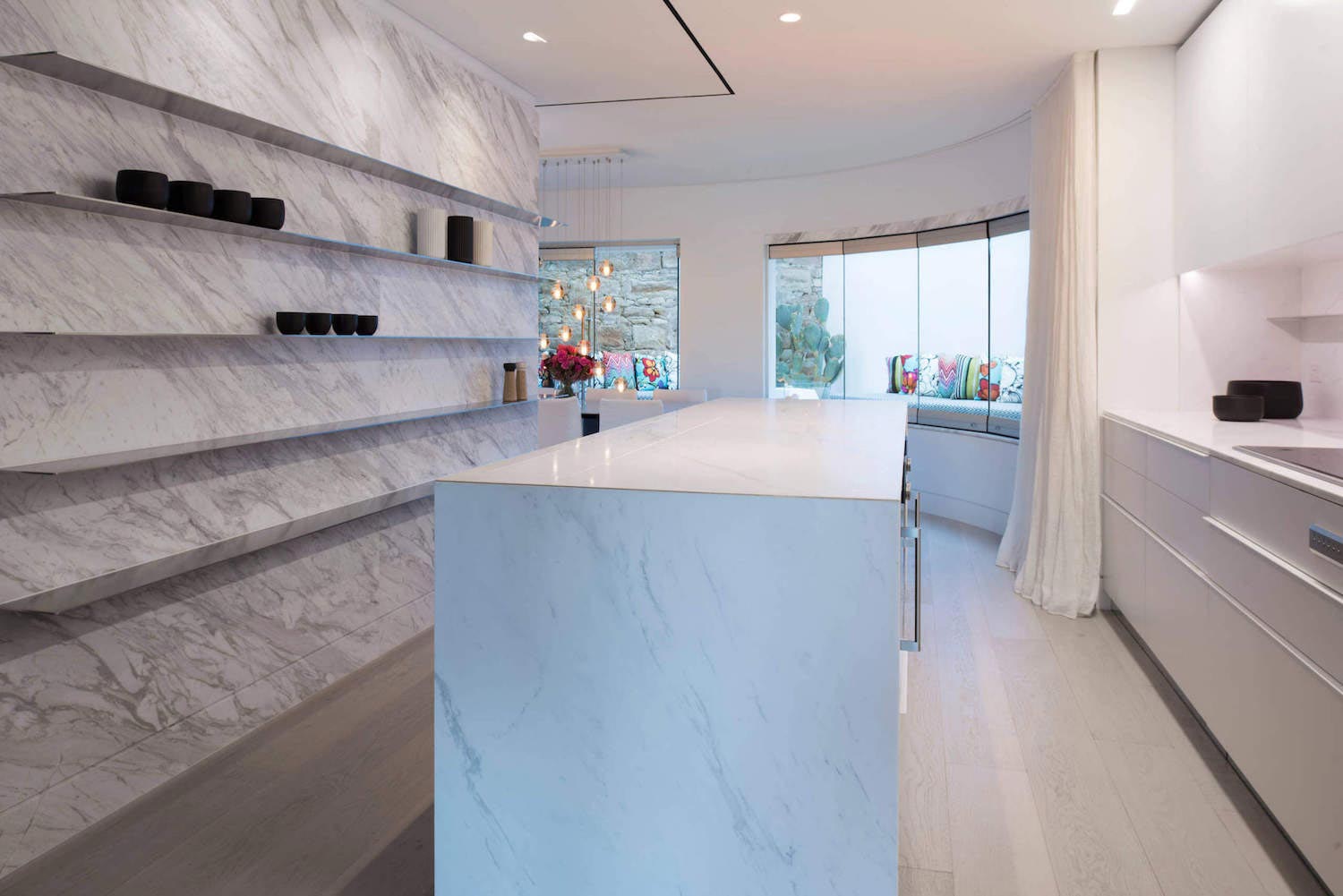 Luxurious beachside apartment located in Bondi, Sydney designed with quite some marble textures   CAANdesign  Architecture and home design blog-7