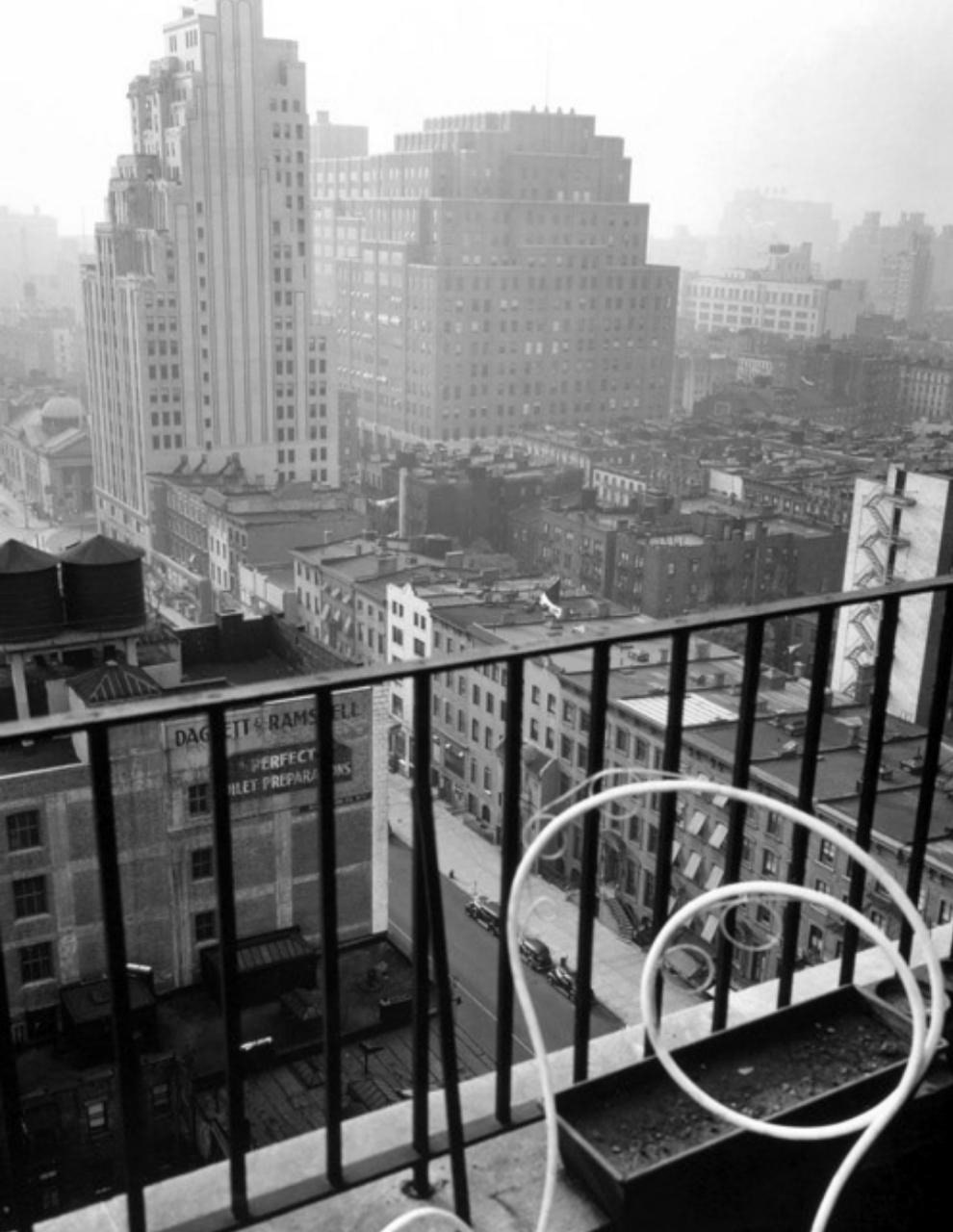 纽约“黑白灰”极简公寓设计丨美国纽约丨IWAN BAAN-10