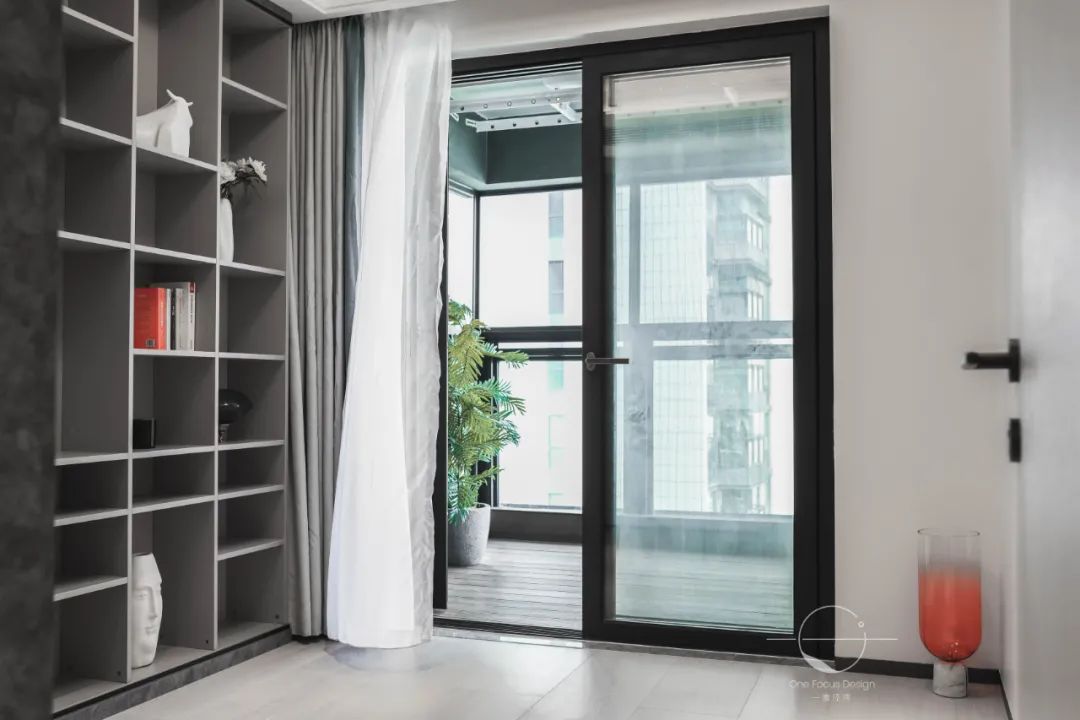 香山美墅 166㎡现代轻奢空间,雅致灰调与绿植的完美融合-41