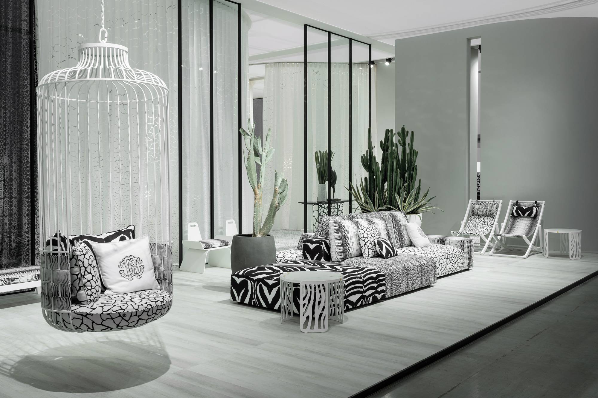 Roberto Cavalli Home Interiors: collezione 2023 | ONIRO Group-5