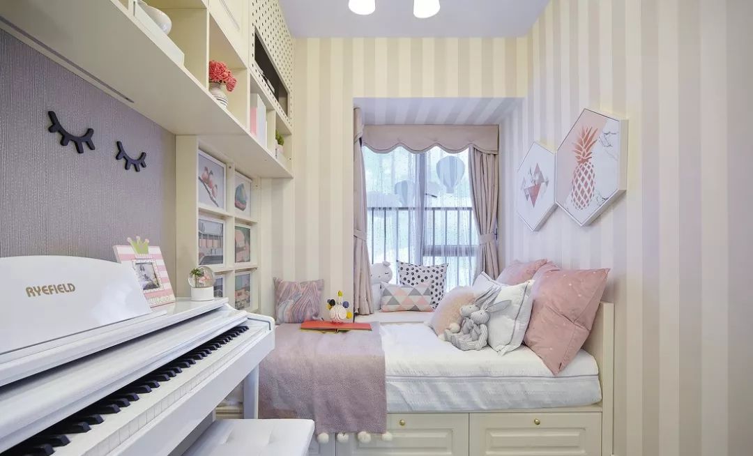 童趣盎然的多彩儿童房设计-6