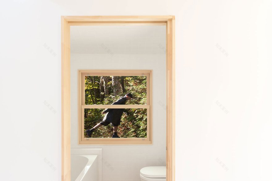 An A-Frame Storybook Hideaway in Canada’s Laurentian Mountains-50