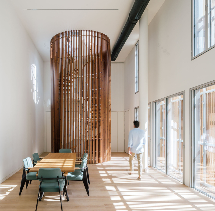 Madrid 住宅大楼“双面性格”设计-14