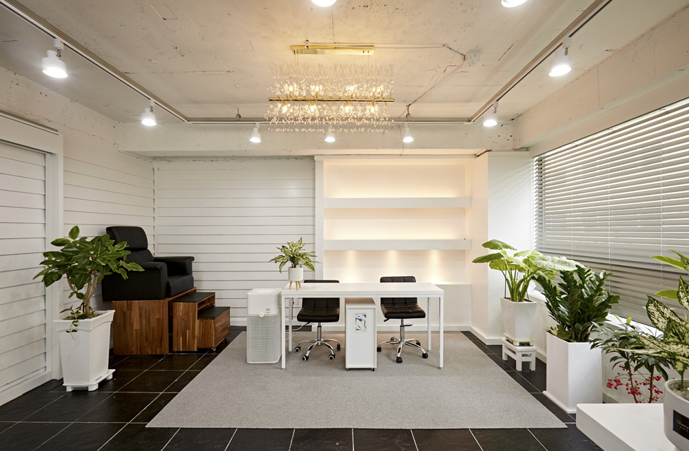 25 平米皮肤诊所的极简设计魅力-7