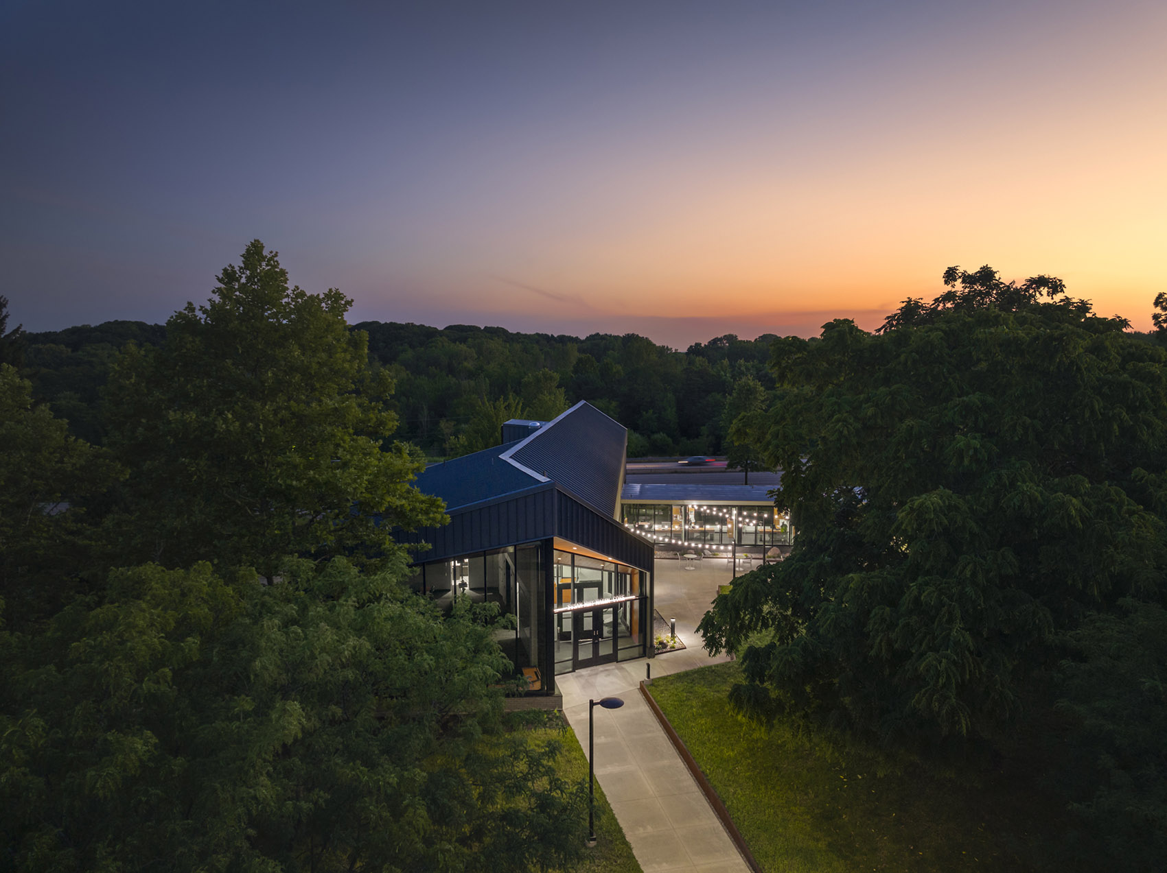 宾州州立大学贝伦德校区联邦大楼丨美国丨GBBN-46