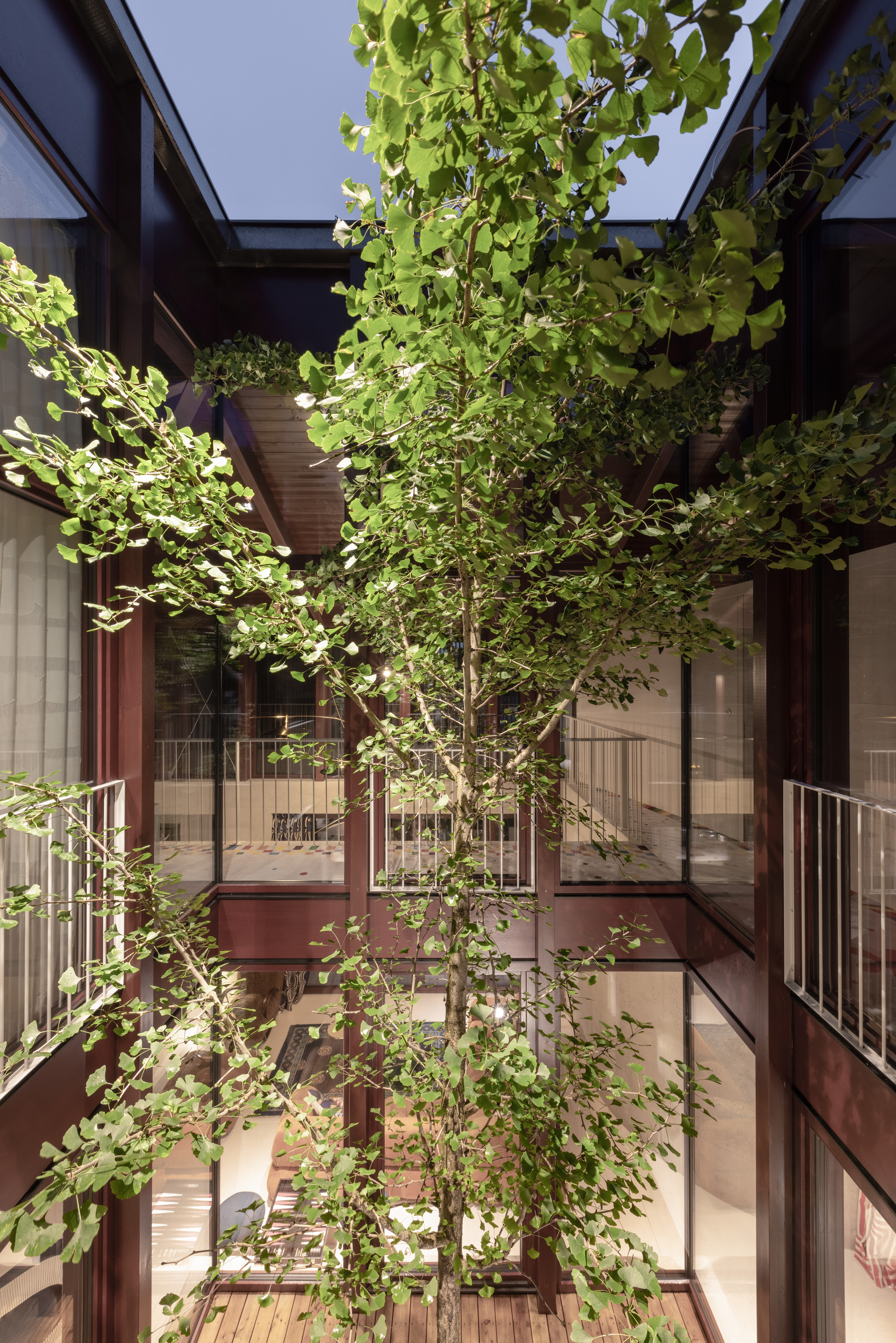 泽尔湖畔的房子丨奥地利丨Steiner Architecture-25