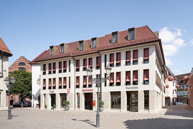 埃特林根的城市建筑单元丨德国丨baurmann.dürr Architekten-2