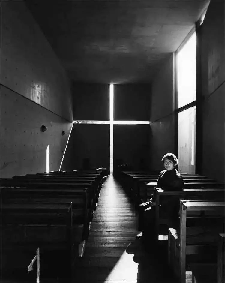 在建筑师的眼中,混凝土是诗,光就是信仰-7