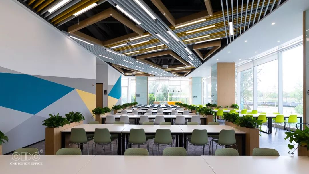 浐灞网信产业园，打造交流与灵感共享的空间-63