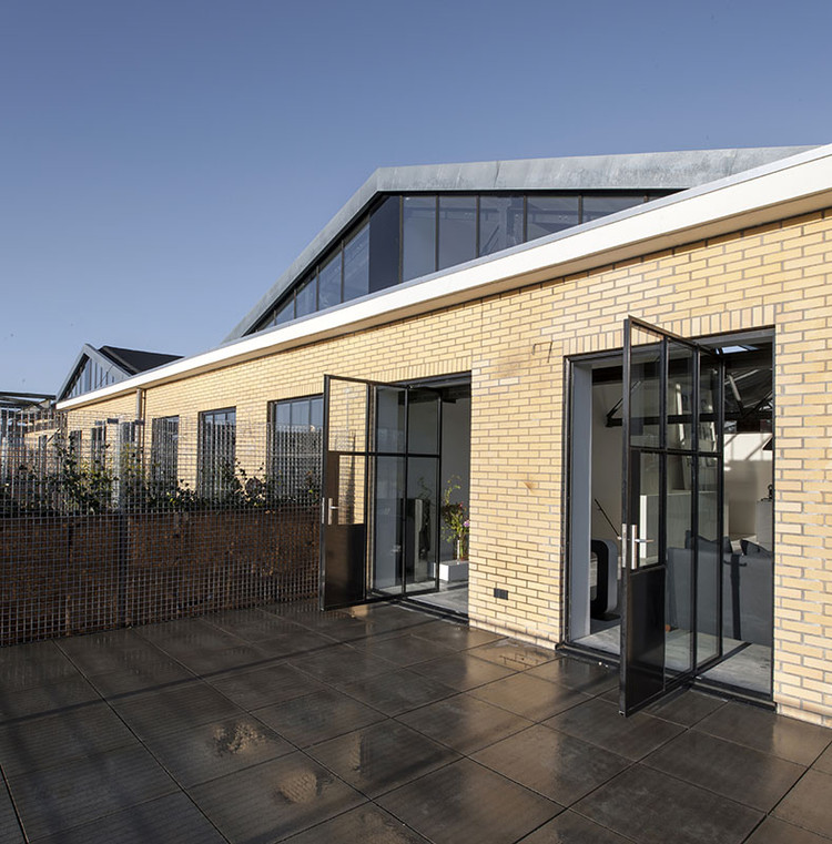 荷兰 RAG 建筑改造中的创新设计-29