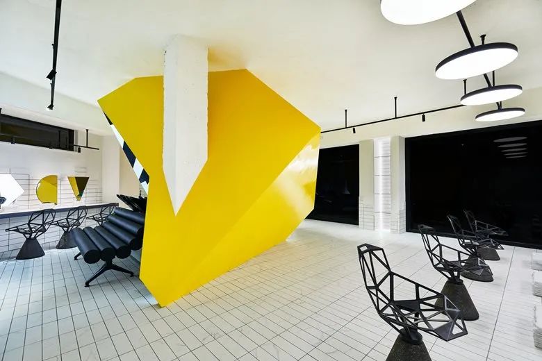 Un Diavolo per Capello 美发空间设计-4