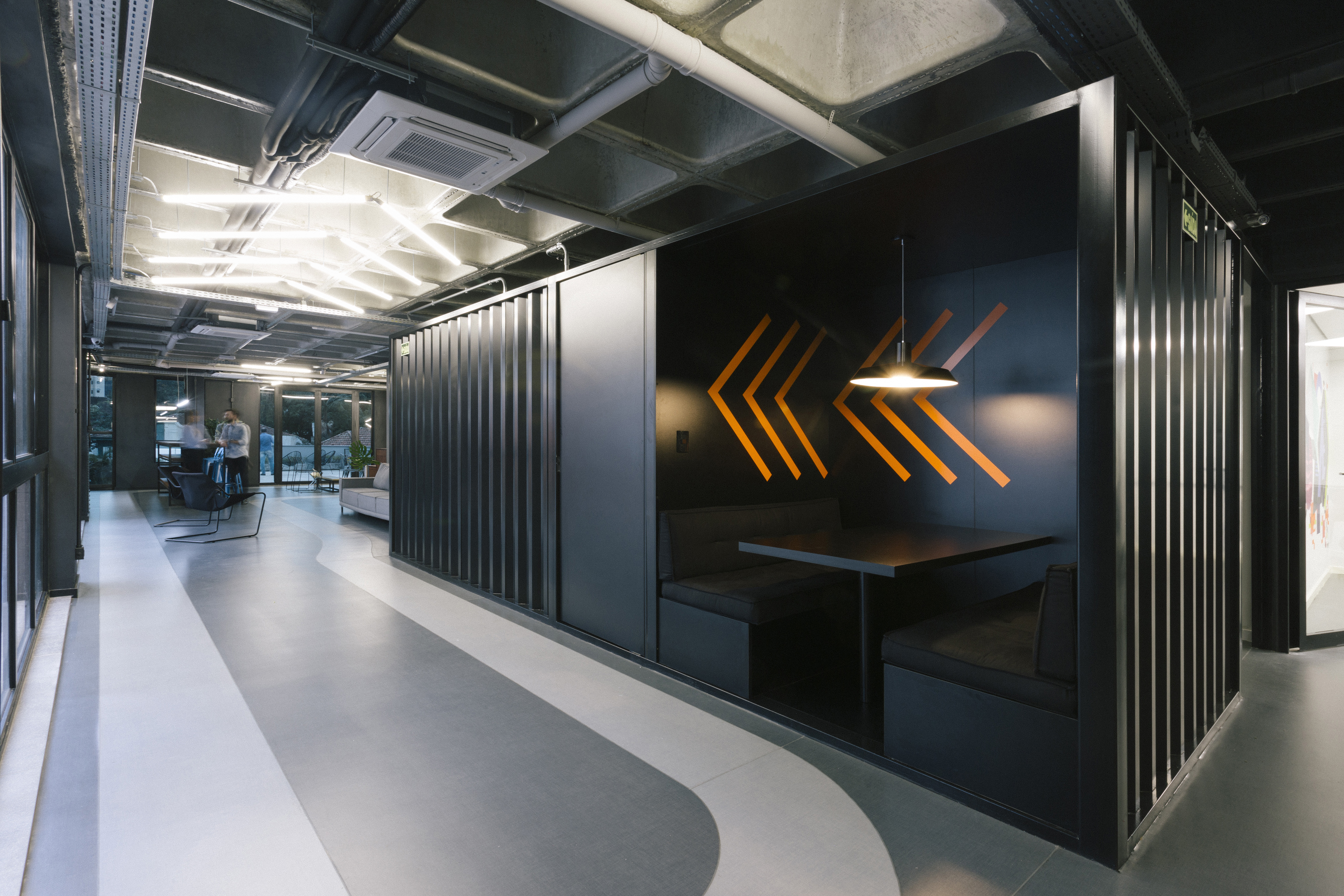 巴西 Azion 科技公司办公室 | 休闲科技风-35