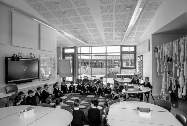 剑桥大学附属小学丨英国剑桥丨Marks Barfield Architects-18