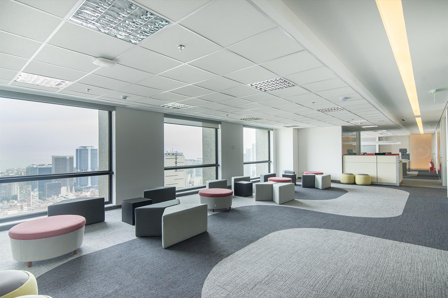 巴西里约热内卢 Bain & Company 办公室设计 | 融入城市特色的办公空间-6