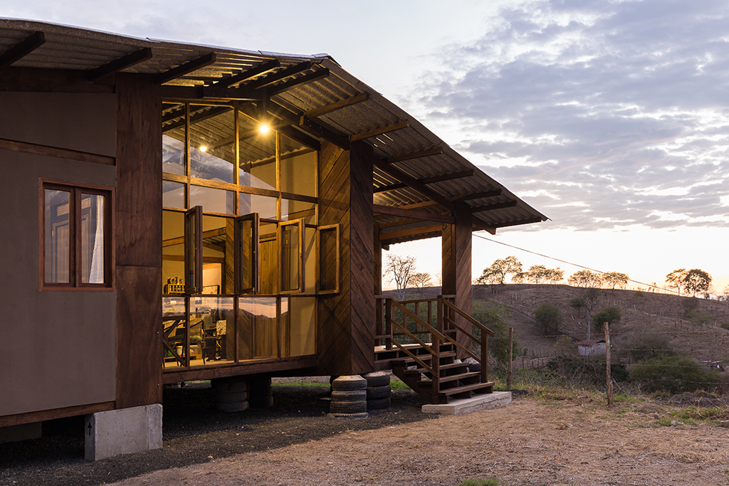 Post-Earthquake Prototype – Rural Dwelling / AL BORDE + El Sindicato Arquitectura-38