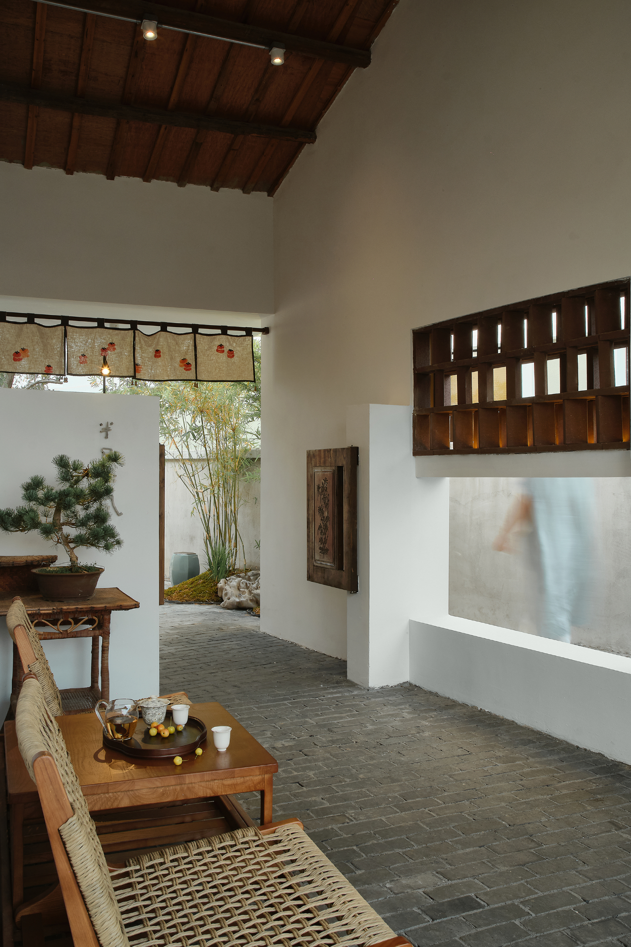 闭门即是深山  半日松风茶空间设计丨中国南京丨南京拙木空间设计-17