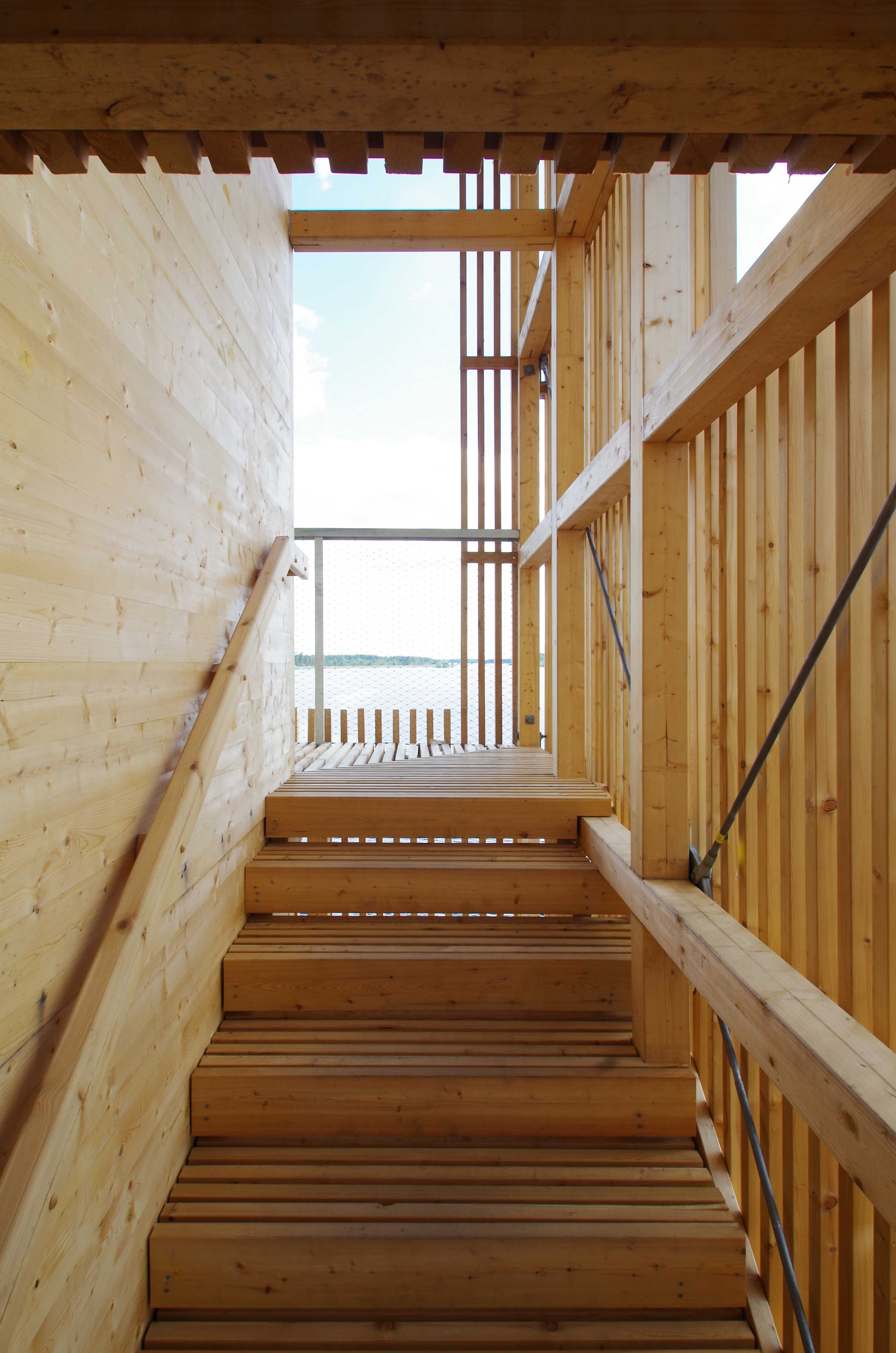 芬兰 Sein joki 市潜望镜塔——木构观景新地标-31