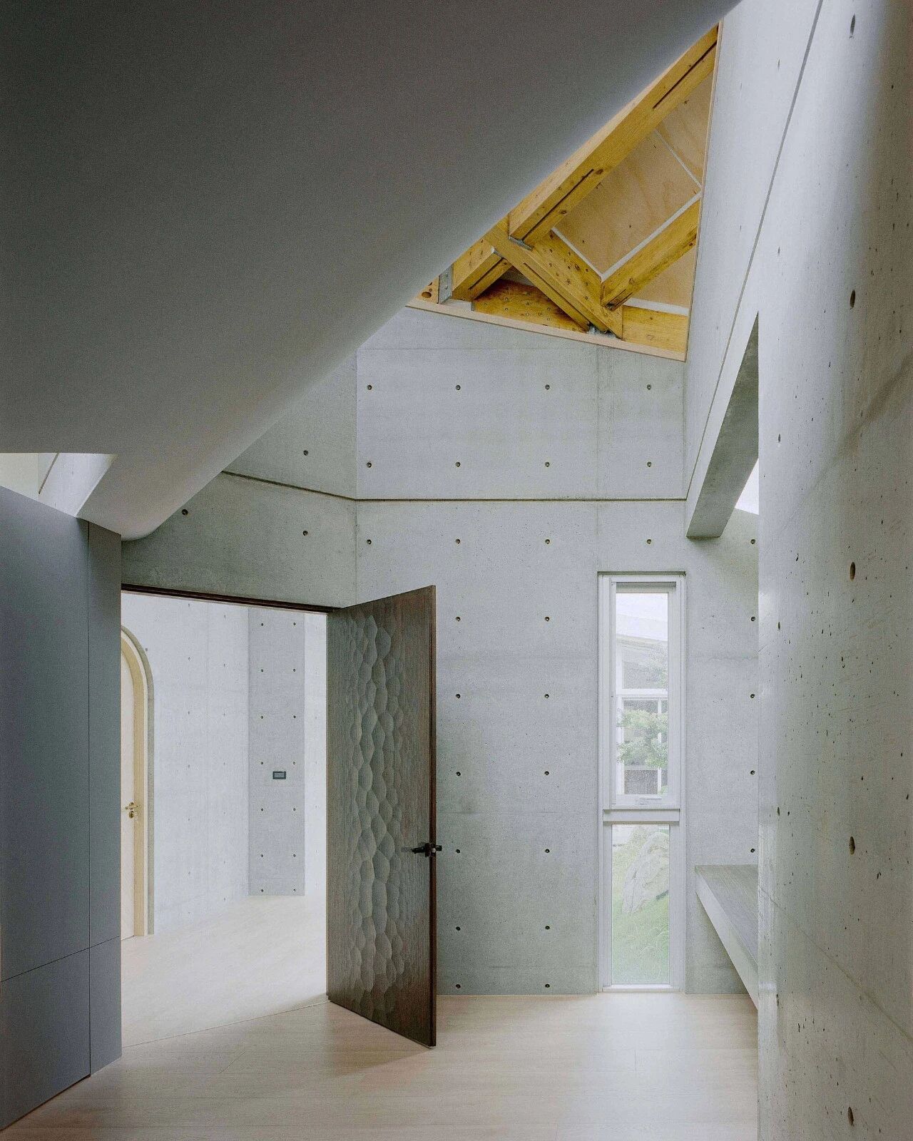 旋转45°的曲面巨型木屋顶丨中国云林县丨CTAA Architects Lab-35