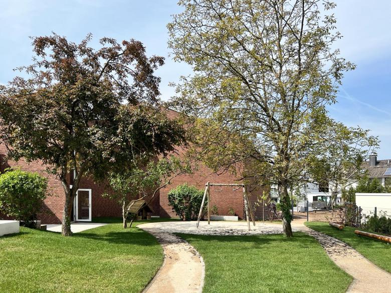 德国 Maintal Dörnigheim 社区中心改造及幼儿园再利用-6