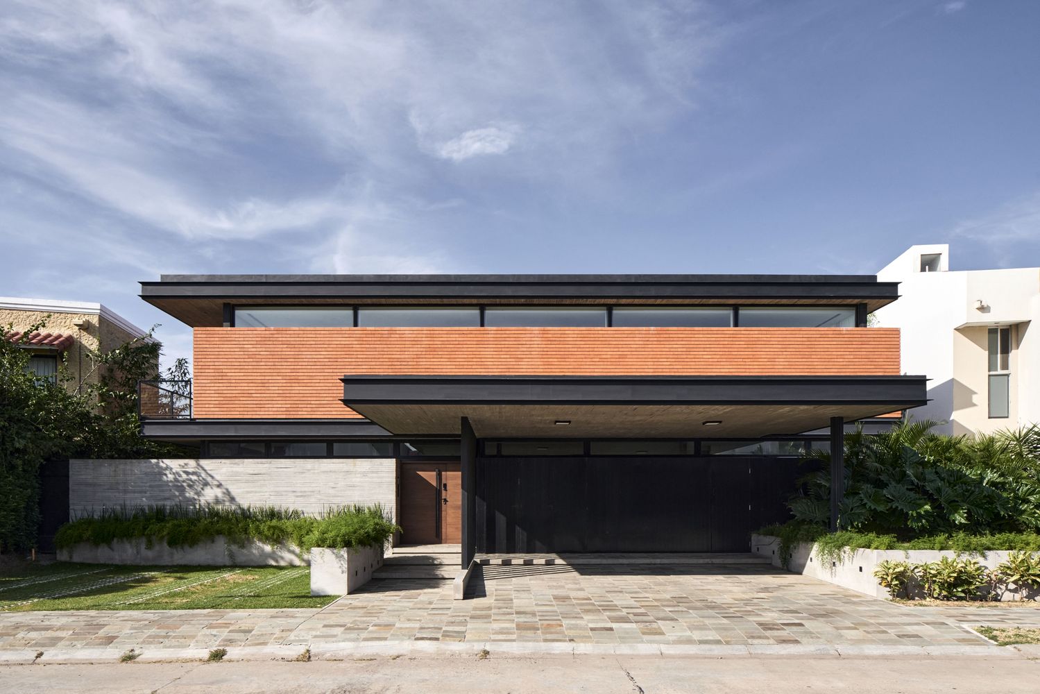 SV House · 玻利维亚的现代私密住宅丨玻利维亚圣克鲁斯丨Sommet-14