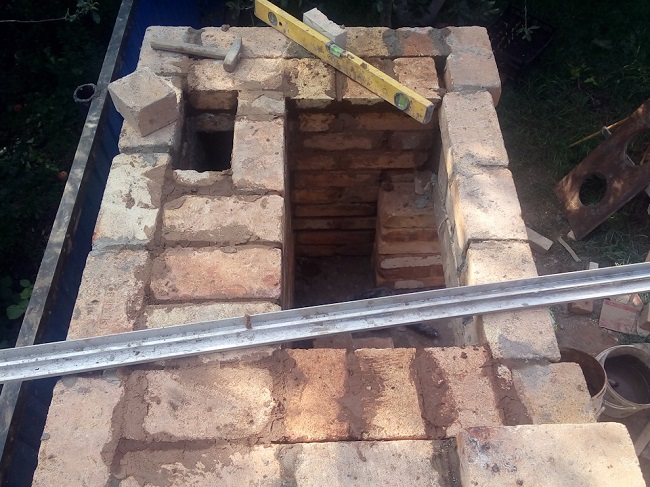 砖砌烧烤炉建造-97