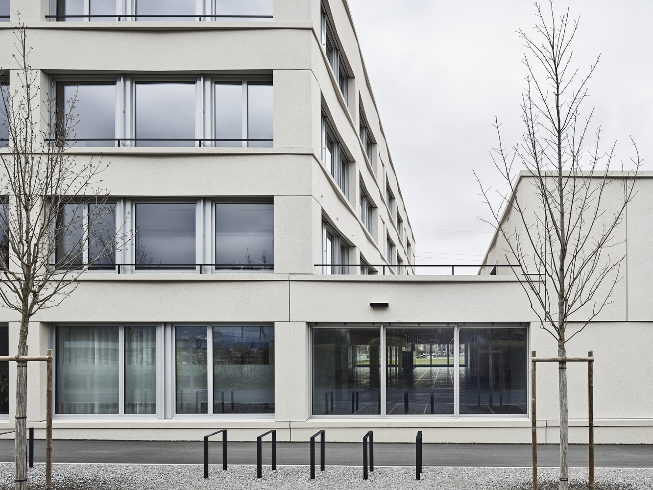 瑞士罗滕堡中学体育大楼-8