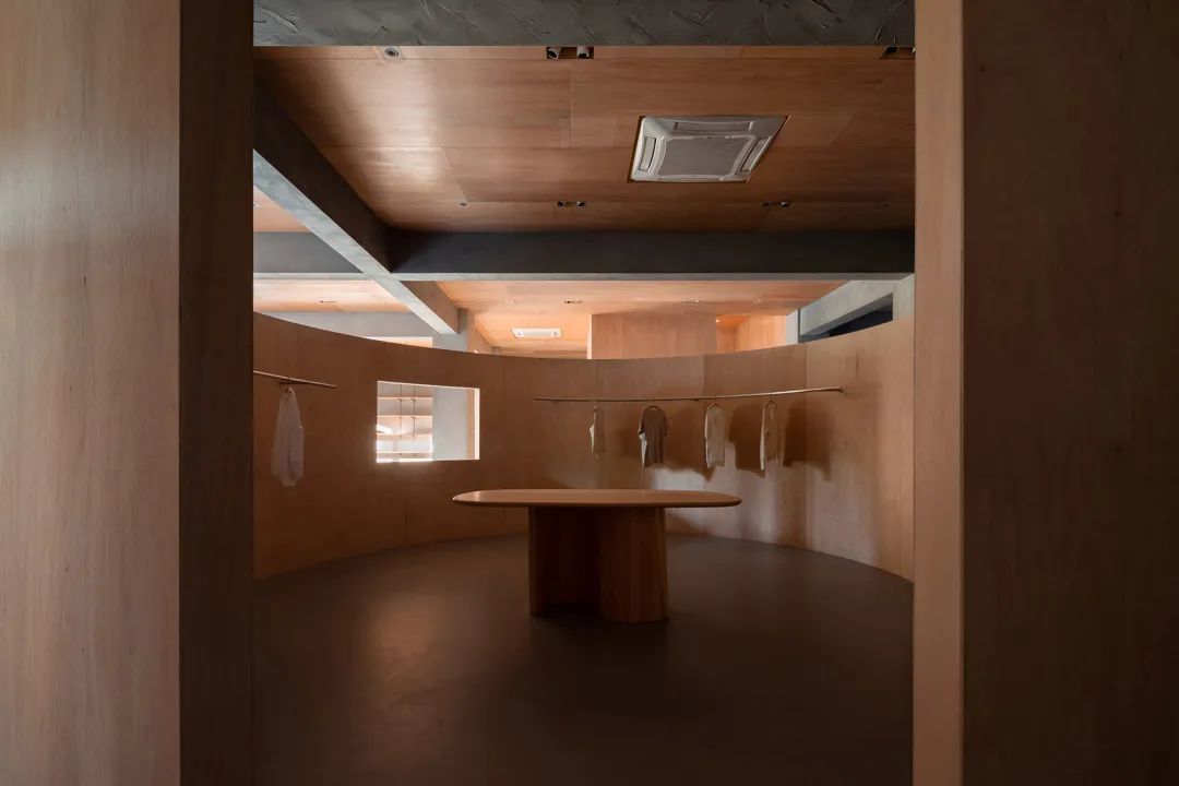 南京美术大厦 · 方庭与曲庭的融合设计丨中国南京丨MOU建筑工社-56