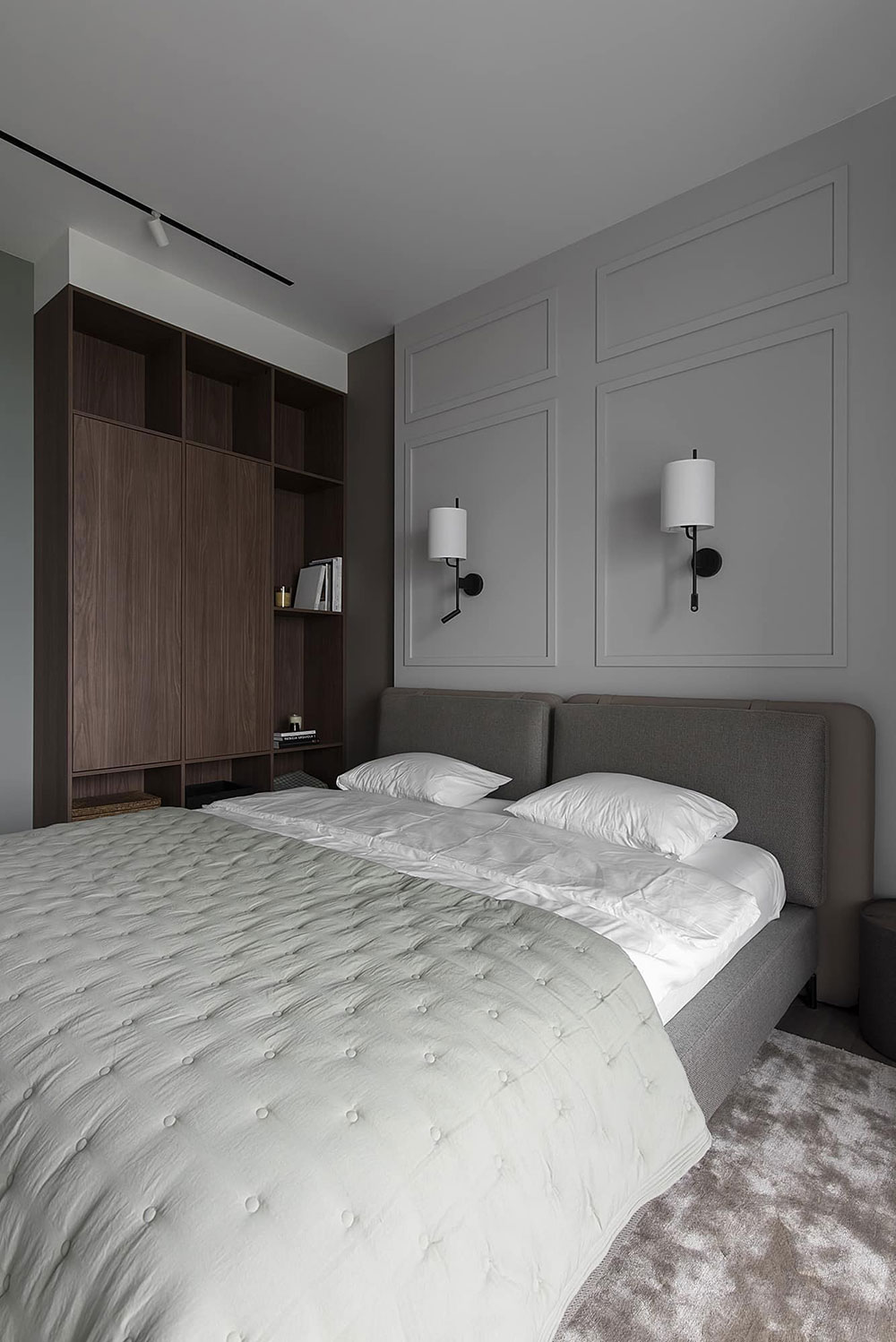 基辅现代公寓的优雅内饰设计-12