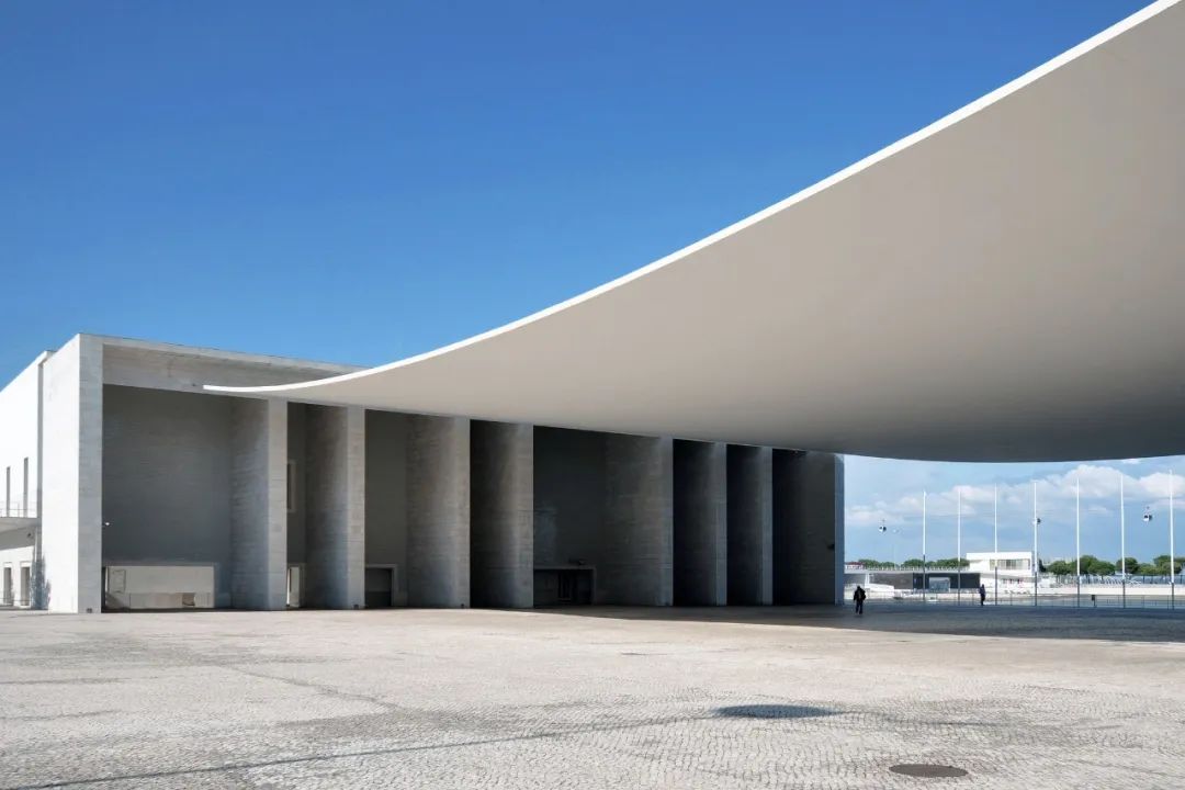 超越几何 · 阿尔瓦罗·西扎的葡萄牙当代建筑之旅丨有方空间国际旅行(深圳)有限公司-28