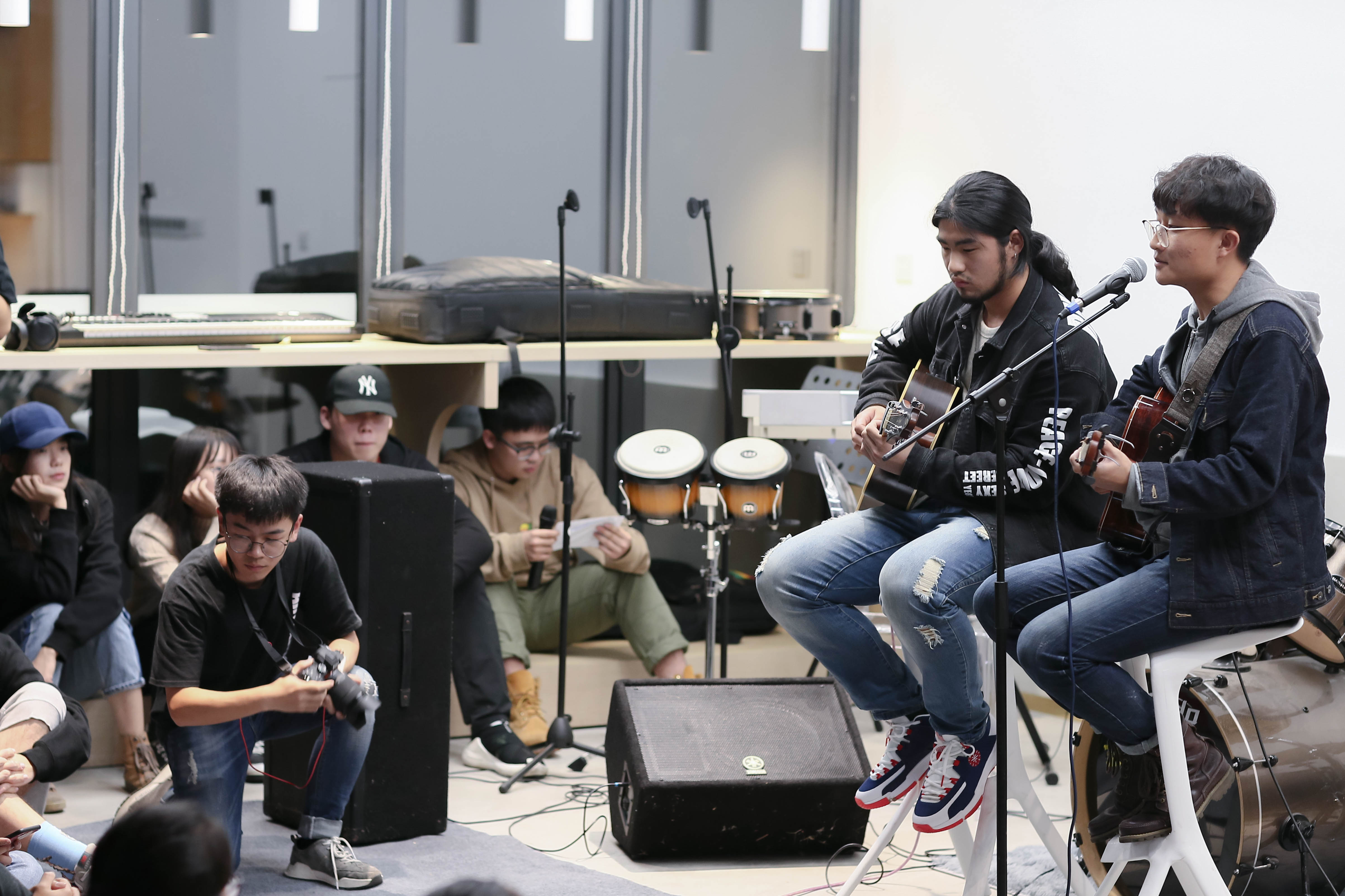 上海交通大学曦潮书店丨上海交通大学思作设计工作室-43