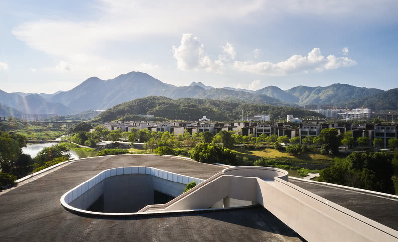 桂湖美术馆 | 融入自然的艺术空间-2