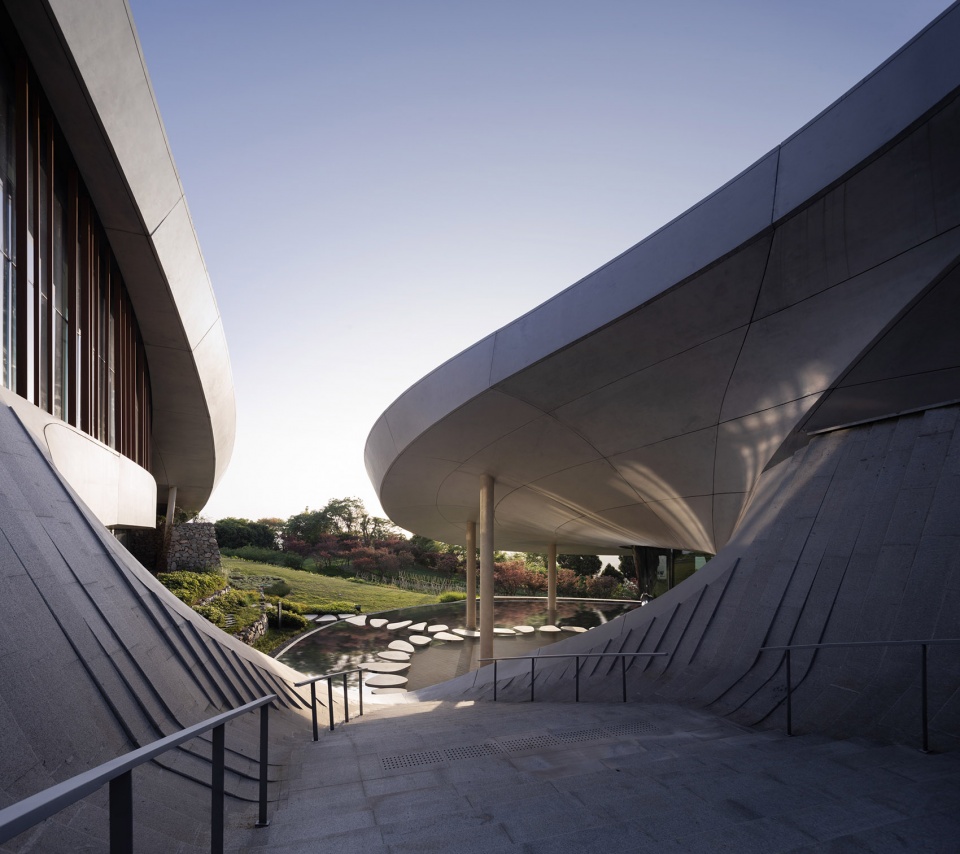 龙泉山镜高空平台丨中国成都丨BUZZ庄子玉工作室-48