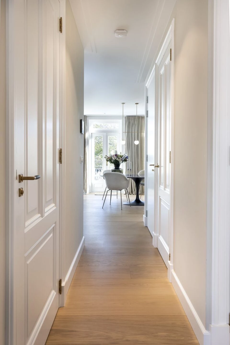 阿姆斯特丹绿意盎然的精致公寓丨荷兰阿姆斯特丹-11