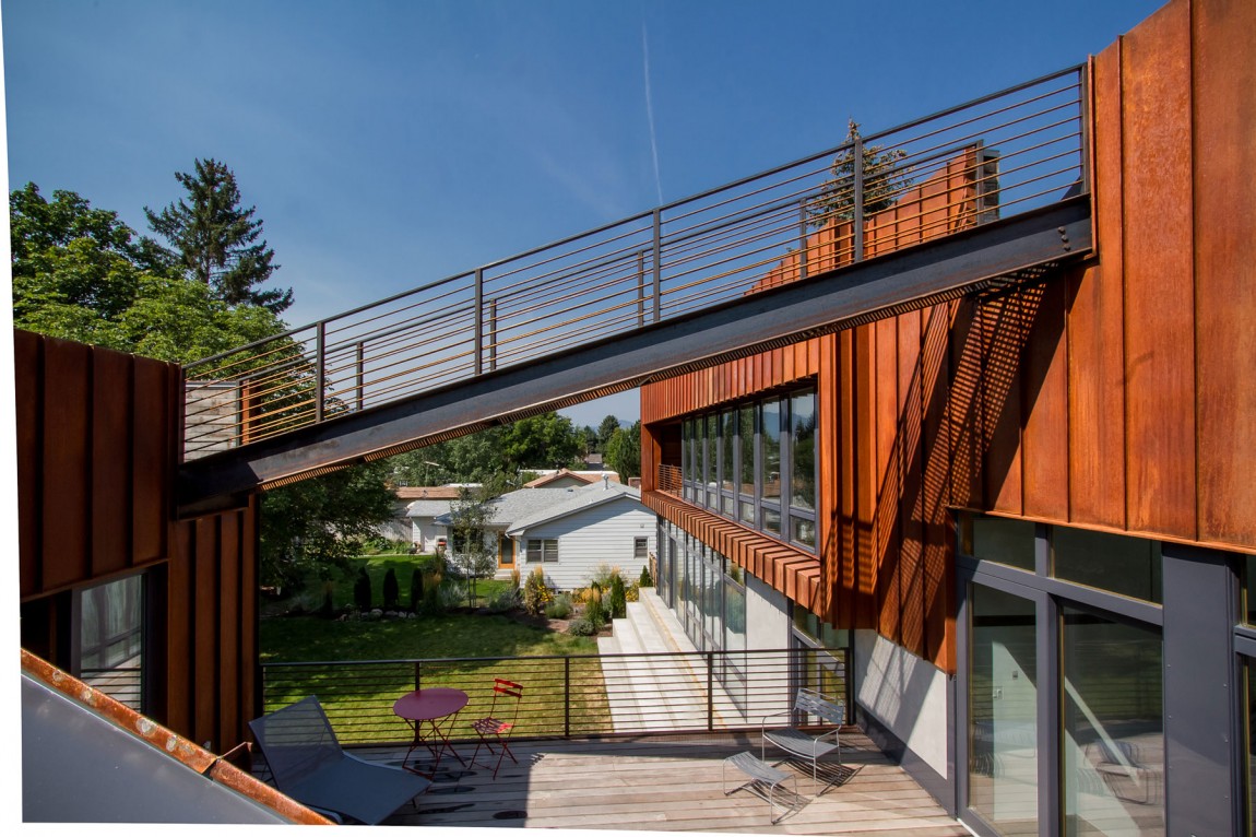 蒙大纳环保住宅 | 钢木玻璃打造的可持续美景之家-13