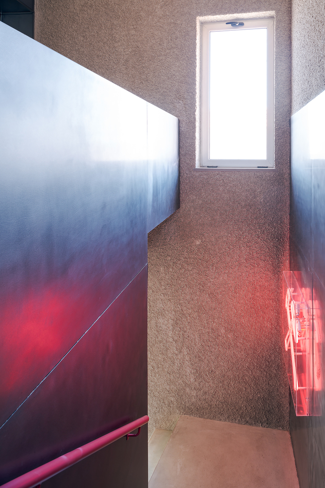 OFICINA DO BACALHAU——不锈钢与暖光的 cod 工作坊-17